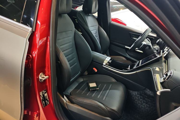 Used Mercedes-Benz C-Class 2022 Restyled C 260 L Sport Edition Right Front Seat