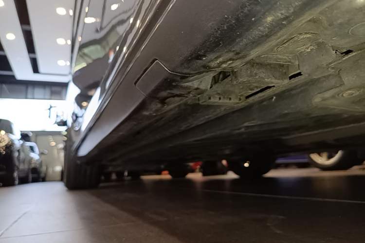Used Mercedes-Benz C-Class 2022 Refreshed C 260 Coupe Right Side Sill