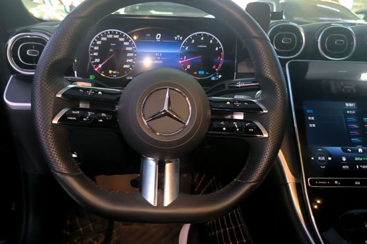 Used Mercedes-Benz C-Class 2022 C 200 L Sport Edition Steering Wheel
