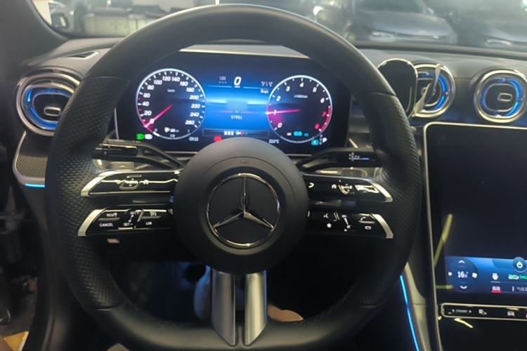 Used Mercedes-Benz C-Class 2022 Restyled C 260 L Sport Edition Steering Wheel