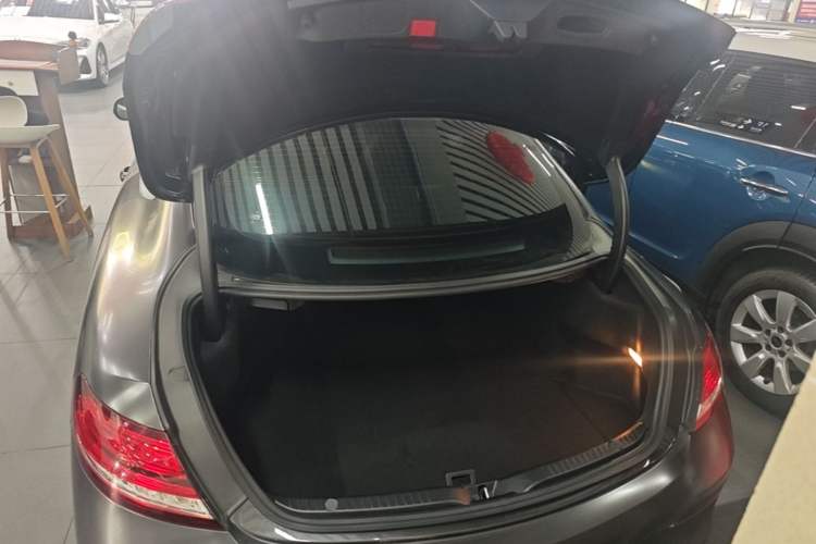 Used Mercedes-Benz C-Class 2022 C 260 Coupe Trunk