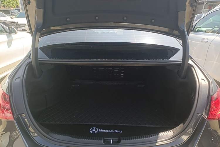 Used Mercedes-Benz C-Class 2022 Restyled C 200 L Sport Edition Trunk