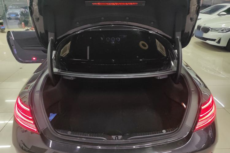 Used Mercedes-Benz C-Class 2022 Refreshed C 260 Coupe Trunk