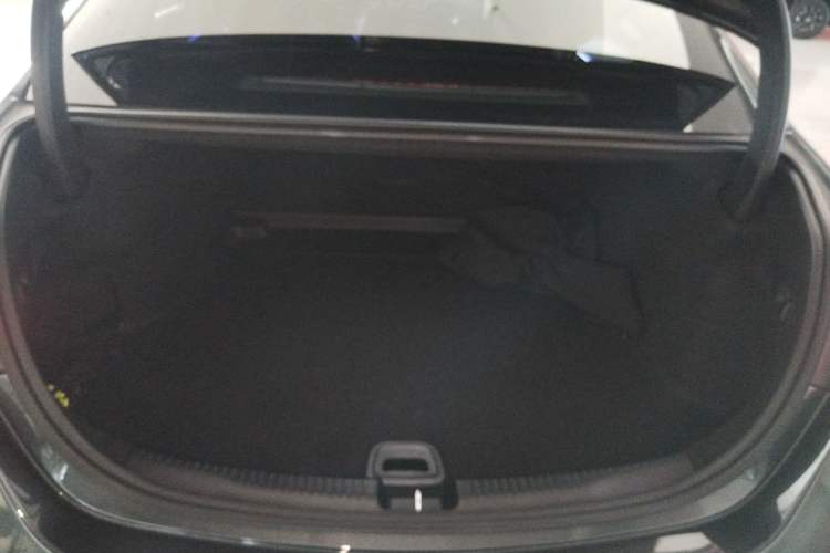 Used Mercedes-Benz C-Class 2022 Restyled C 260 L Sport Edition Trunk