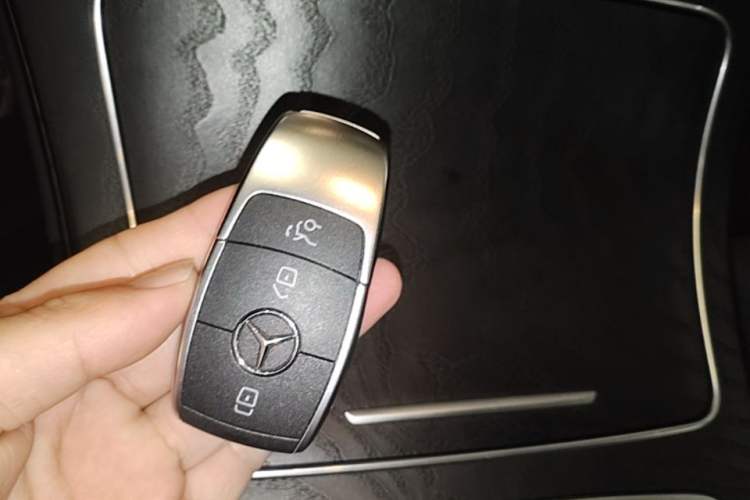Used Mercedes-Benz C-Class 2022 C 260 Coupe Vehicle Key
