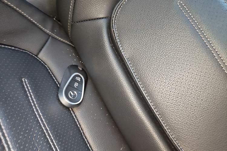 Used Mercedes-Benz C-Class 2022 C 260 L Sport Edition Vehicle Key