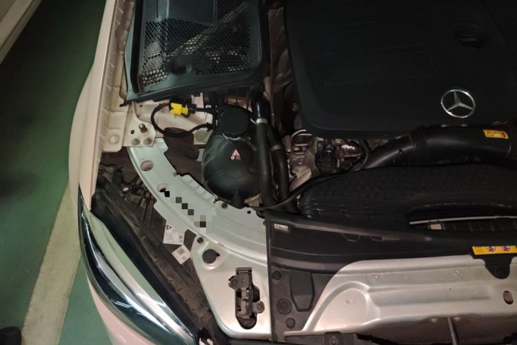 Used Mercedes-Benz C-Class 2022 Refreshed C 260 Coupe Engine Bay Right