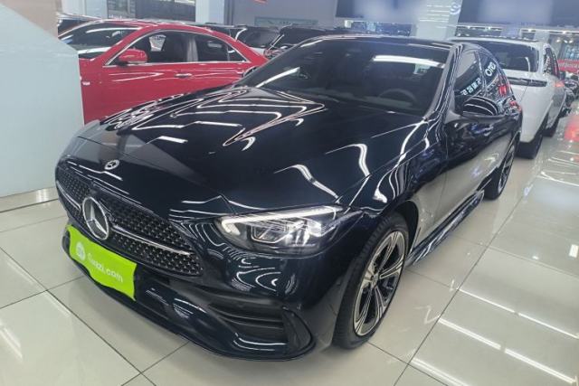 Ojetý Mercedes-Benz C-Class 2022 C 260 L Obsidian Night Sport Edition
