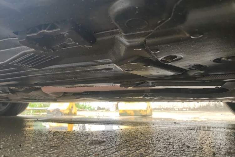 Used Mercedes-Benz C-Class 2022 C 260 L Sport Edition Chassis Front Right