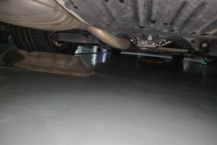 Used Mercedes-Benz C-Class 2022 Revised C 260 L Starry Night Sport Edition Chassis Rear