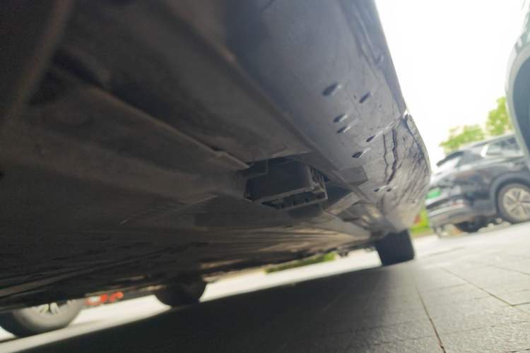 Used Mercedes-Benz C-Class 2022 C 260 L Sport Edition Chassis Rear Right