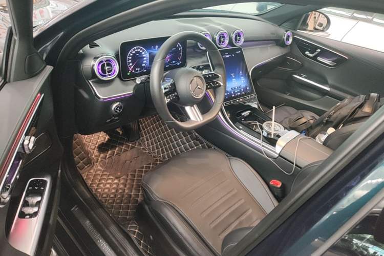 Used Mercedes-Benz C-Class 2022 C 200 L Sport Edition Driver Seat