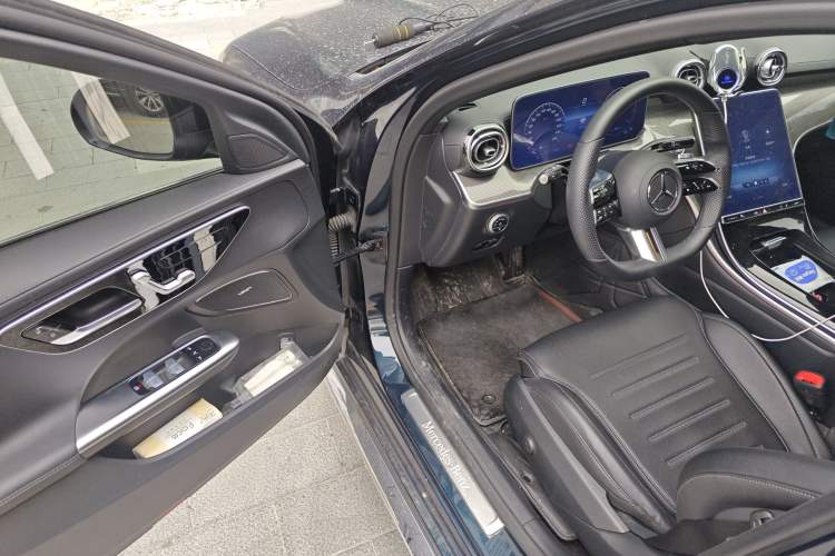 Used Mercedes-Benz C-Class 2022 C 260 L Sport Edition Driver Seat