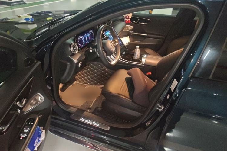 Used Mercedes-Benz C-Class 2022 C 260 L Obsidian Night Sport Edition Driver Seat