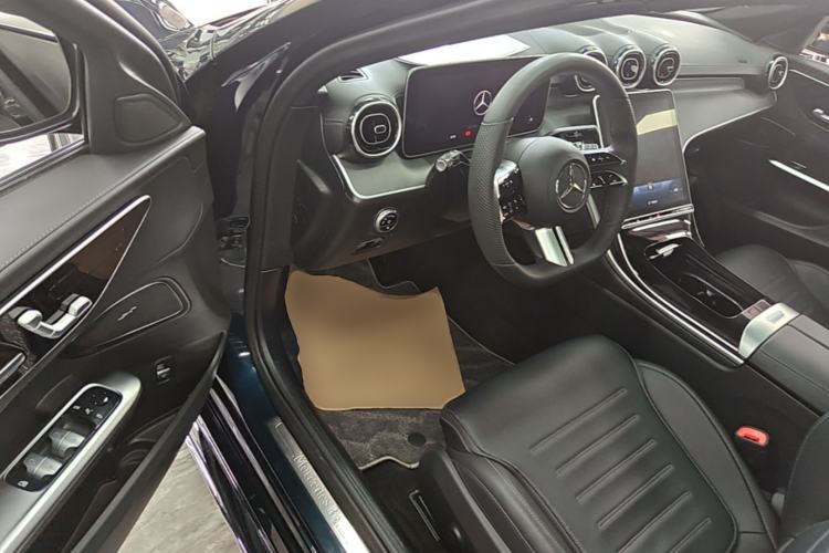 Used Mercedes-Benz C-Class 2022 C 200 L Sport Edition Driver Seat