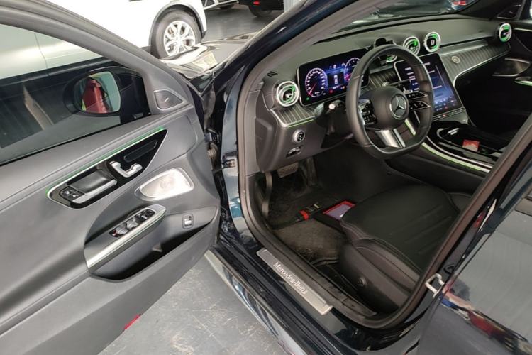 Used Mercedes-Benz C-Class 2022 Revised C 260 L Starry Night Sport Edition Driver Seat