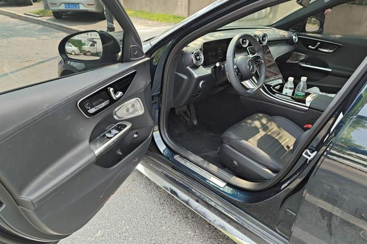 Used Mercedes-Benz C-Class 2022 C 260 L Obsidian Night Sport Edition Driver Seat