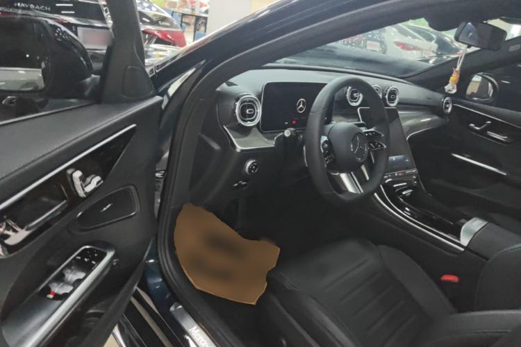 Used Mercedes-Benz C-Class 2022 Restyled C 260 L Sport Edition Driver Seat
