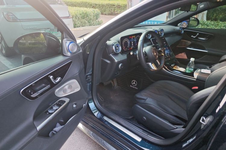 Used Mercedes-Benz C-Class 2022 Restyled C 200 L Sport Edition Driver Seat