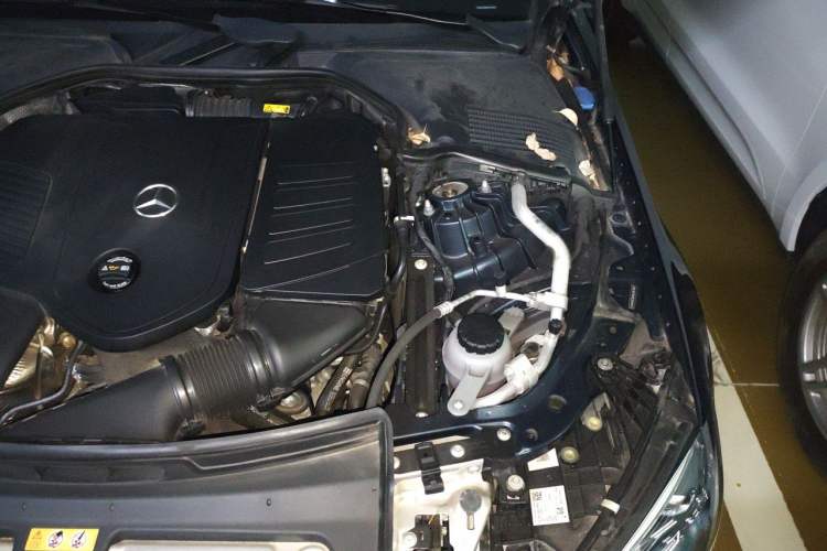 Used Mercedes-Benz C-Class 2022 C 260 L Sport Edition Engine Bay Left