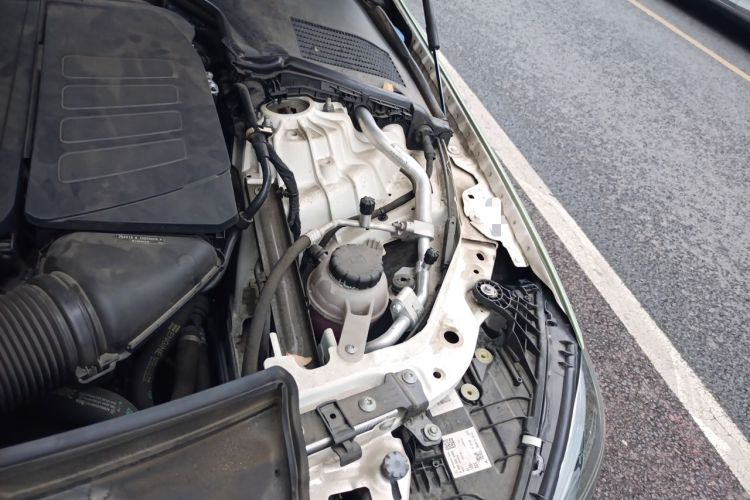 Used Mercedes-Benz C-Class 2022 C 260 L Sport Edition Engine Bay Left