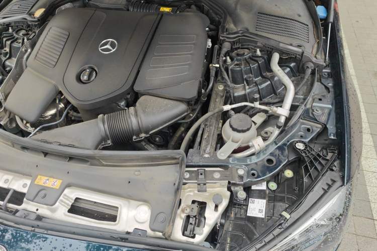 Used Mercedes-Benz C-Class 2022 C 260 L Sport Edition Engine Bay Left