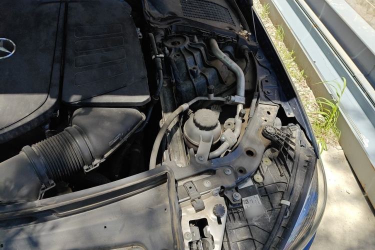 Used Mercedes-Benz C-Class 2022 C 260 L Sport Edition Engine Bay Left