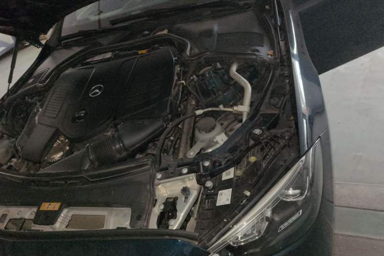 Used Mercedes-Benz C-Class 2022 C 200 L Sport Edition Engine Bay Left