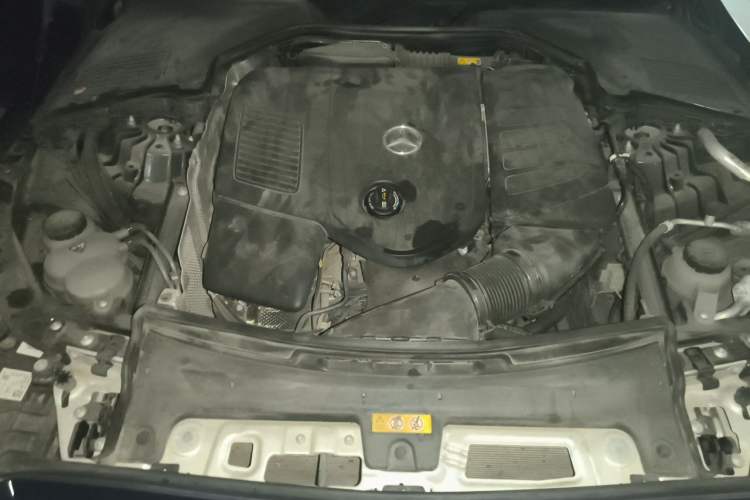 Used Mercedes-Benz C-Class 2022 C 200 L Sport Edition Engine Bay