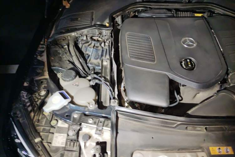 Used Mercedes-Benz C-Class 2022 Restyled C 200 L Sport Edition Engine Bay Right