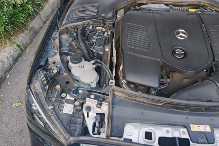 Used Mercedes-Benz C-Class 2022 Restyled C 200 L Sport Edition Engine Bay Right