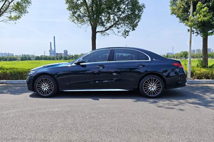 Used Mercedes-Benz C-Class 2022 Restyled C 260 L Sport Edition Exterior 4