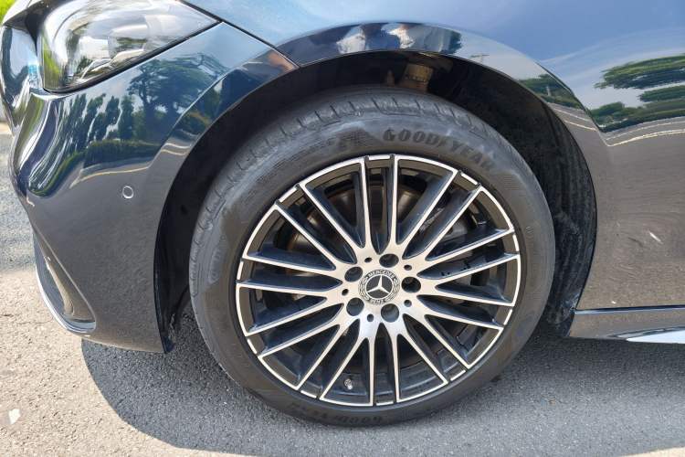 Used Mercedes-Benz C-Class 2022 Restyled C 260 L Sport Edition Exterior 5