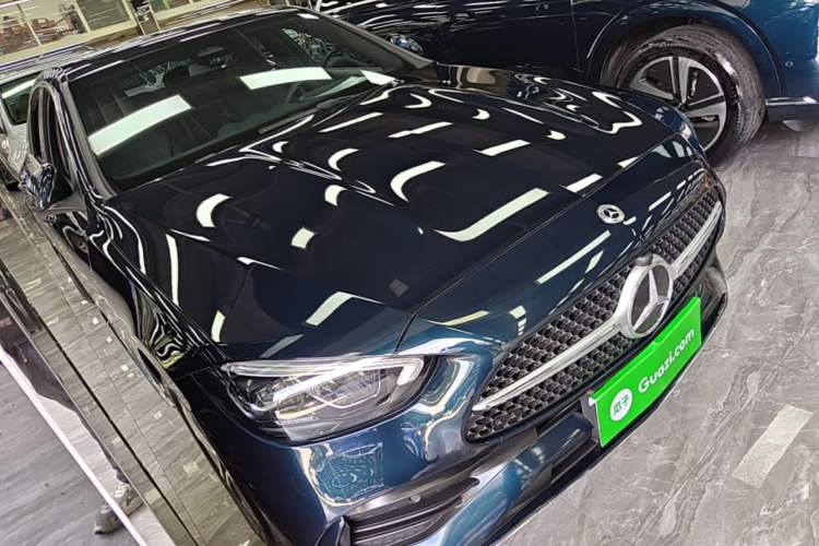 Used Mercedes-Benz C-Class 2022 C 200 L Sport Edition Front Right 45 Deg