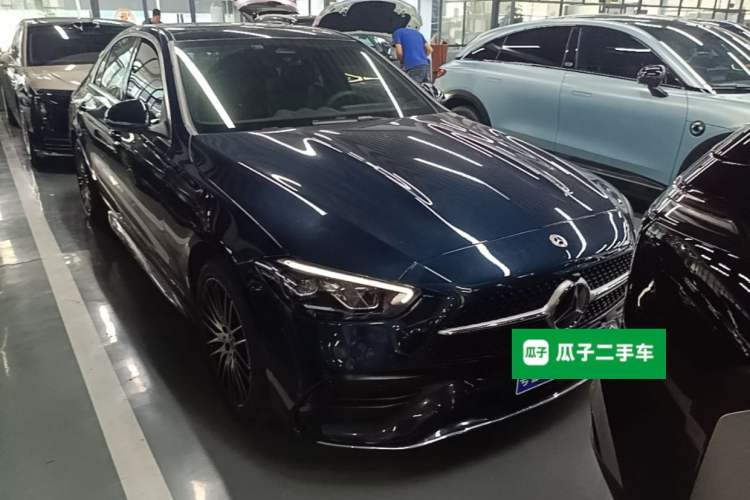 Used Mercedes-Benz C-Class 2022 Restyled C 260 L Sport Edition Front Right 45 Deg