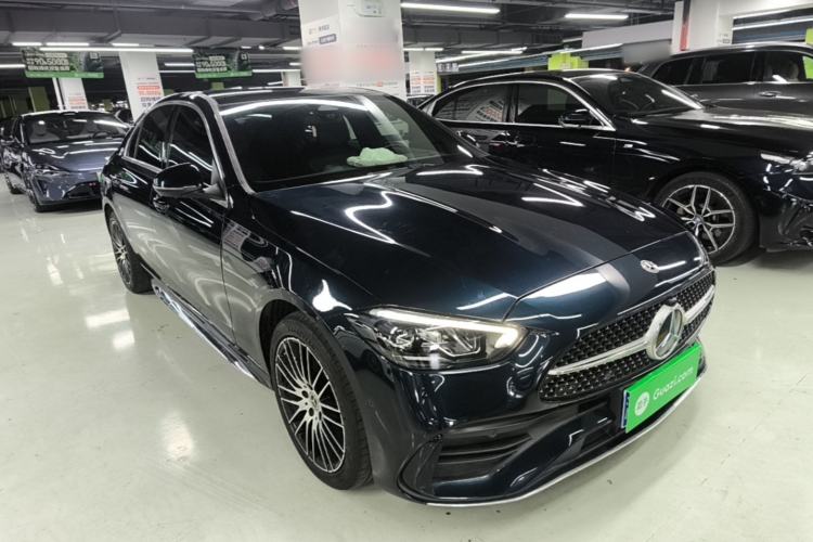 Used Mercedes-Benz C-Class 2022 Restyled C 260 L Sport Edition Front Right 45 Deg