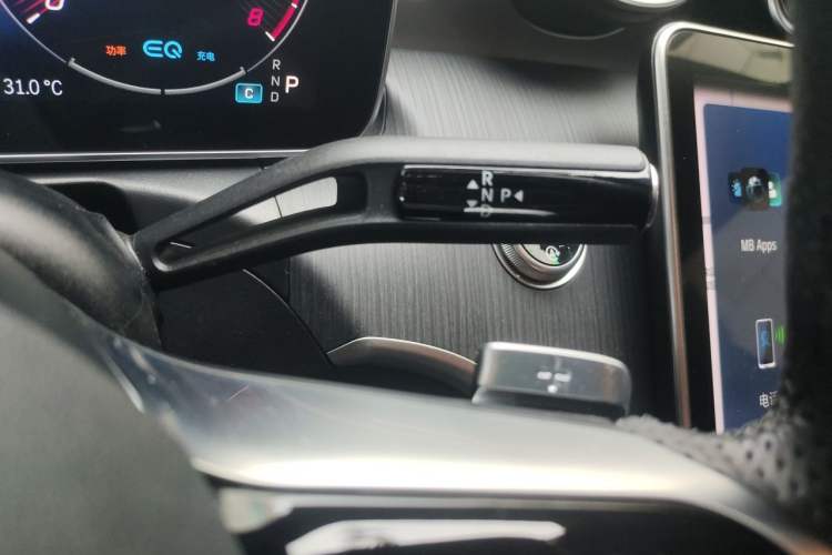 Used Mercedes-Benz C-Class 2022 Restyled C 200 L Sport Edition Gear Lever