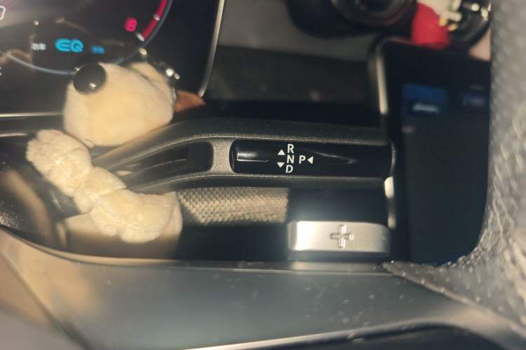 Used Mercedes-Benz C-Class 2022 C 260 L Sport Edition Gear Lever
