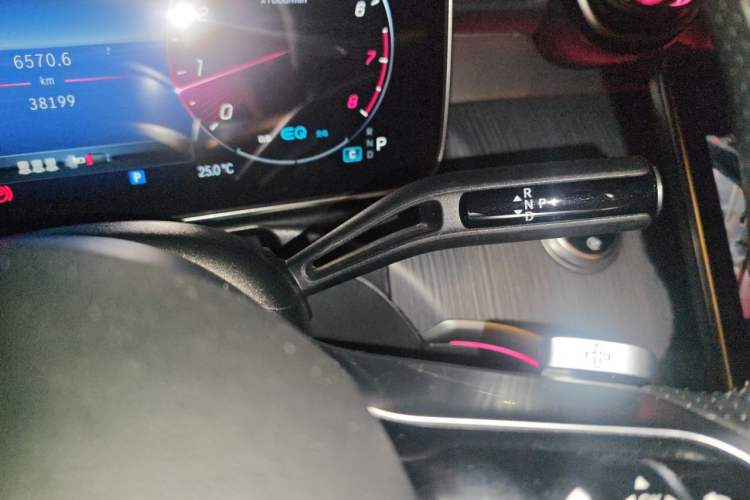 Used Mercedes-Benz C-Class 2022 Revised C 260 L Starry Night Sport Edition Gear Lever