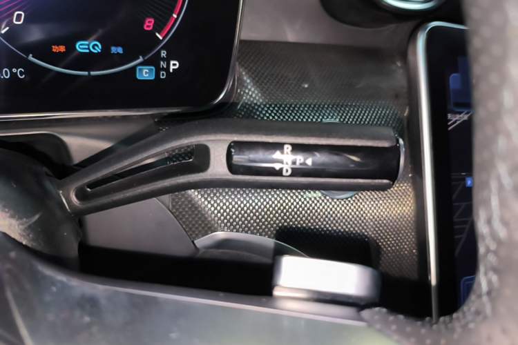 Used Mercedes-Benz C-Class 2022 C 260 L Sport Edition Gear Lever