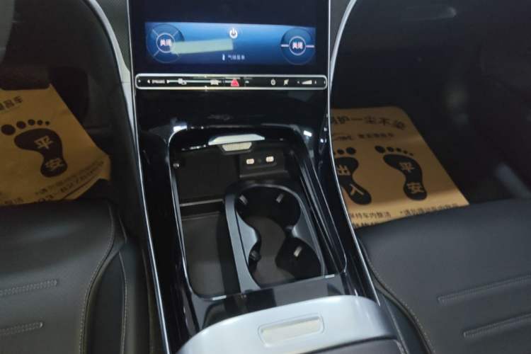 Used Mercedes-Benz C-Class 2022 Restyled C 260 L Sport Edition Gear Lever