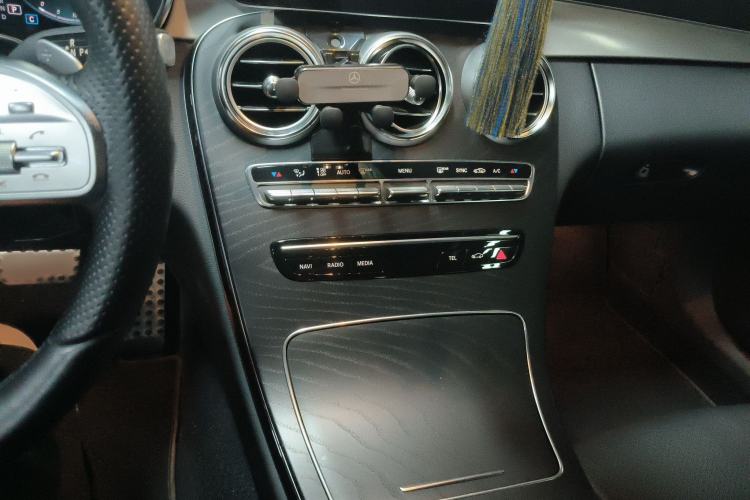 Used Mercedes-Benz C-Class 2022 Refresh C 200 Coupe Gear Lever
