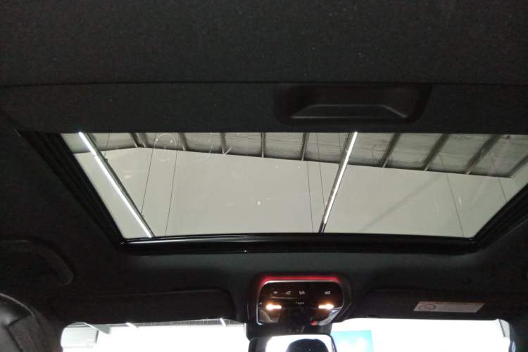 Used Mercedes-Benz C-Class 2022 Restyled C 200 L Sport Edition Headliner