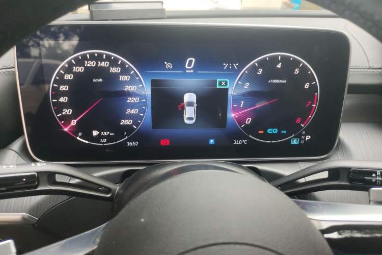 Used Mercedes-Benz C-Class 2022 Restyled C 200 L Sport Edition Instrument Cluster