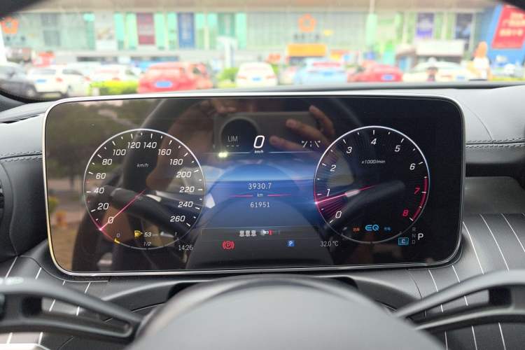 Used Mercedes-Benz C-Class 2022 C 260 L Instrument Cluster