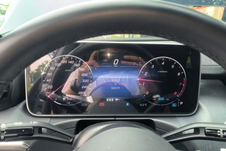 Used Mercedes-Benz C-Class 2022 Restyled C 200 L Sport Edition Instrument Cluster