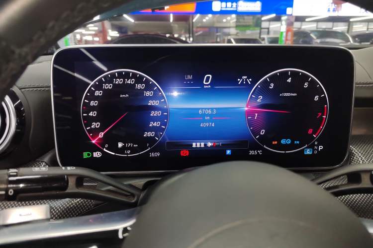 Used Mercedes-Benz C-Class 2022 Restyled C 260 L Sport Edition Instrument Cluster