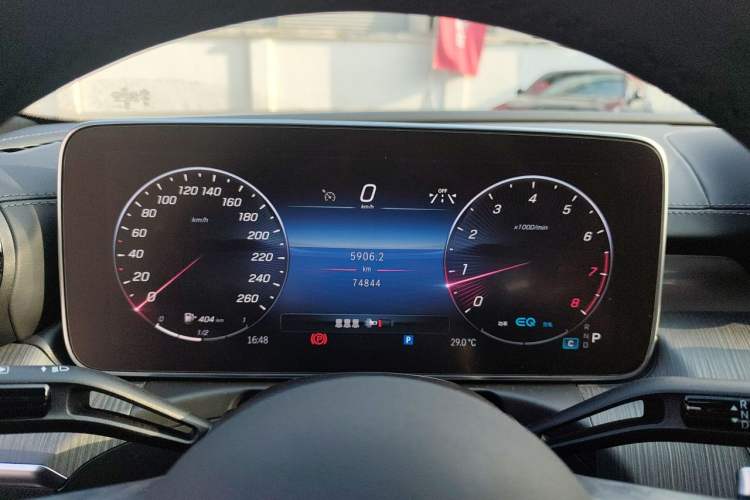 Used Mercedes-Benz C-Class 2022 Restyled C 260 L Sport Edition Instrument Cluster