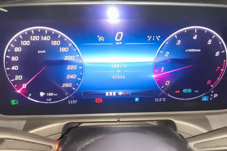 Used Mercedes-Benz C-Class 2022 C 200 L Sport Edition Instrument Cluster