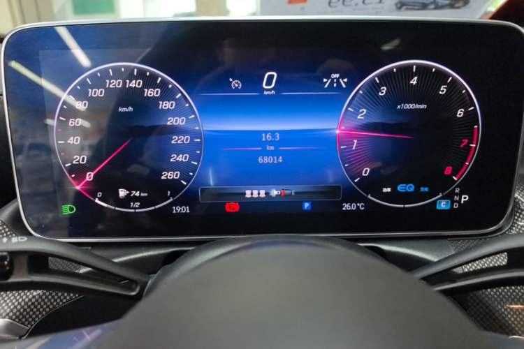 Used Mercedes-Benz C-Class 2022 Restyled C 260 L Sport Edition Instrument Cluster